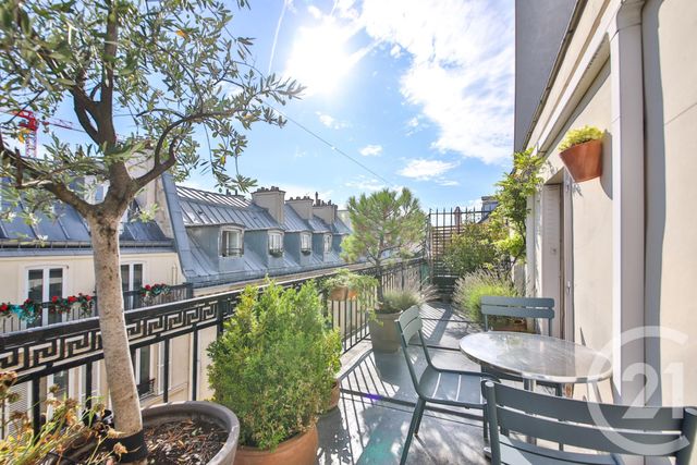 Appartement F5 à louer - 5 pièces - 106.96 m2 - PARIS - 75009 - ILE-DE-FRANCE - Century 21 Farré Pernety